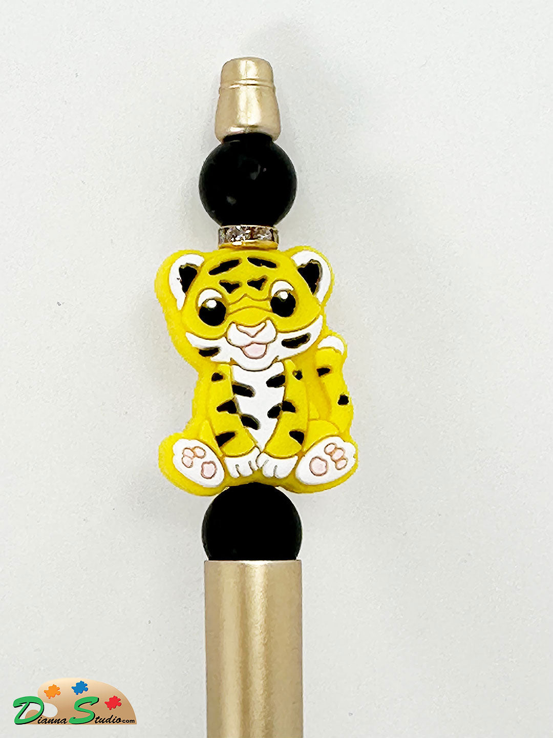 Yellow and black stripped tiger, spirit pen